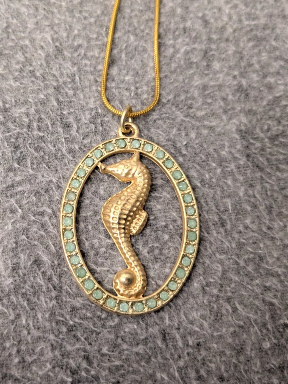 New! Seahorse Necklace Pendant